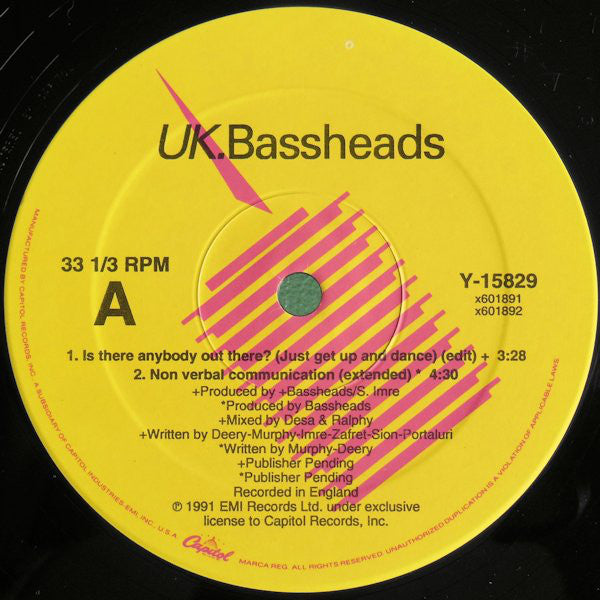 Bassheads : Is There Anybody Out There? (Just Get Up And Dance) (12")