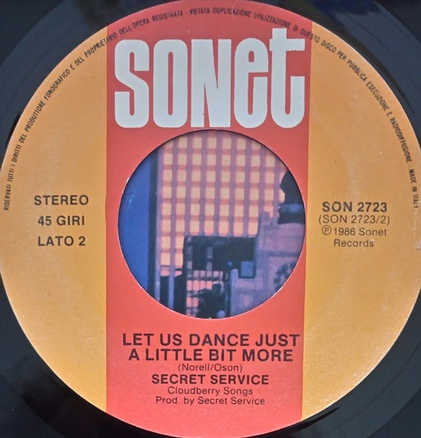 Secret Service : When The Night Closes In (7", Single)