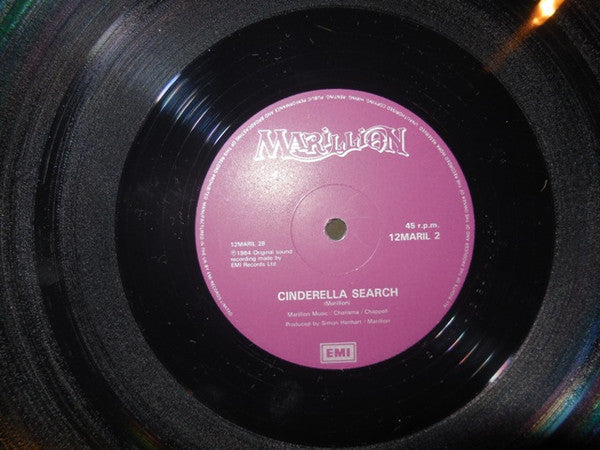 Marillion : Assassing (12", Single, Pur)